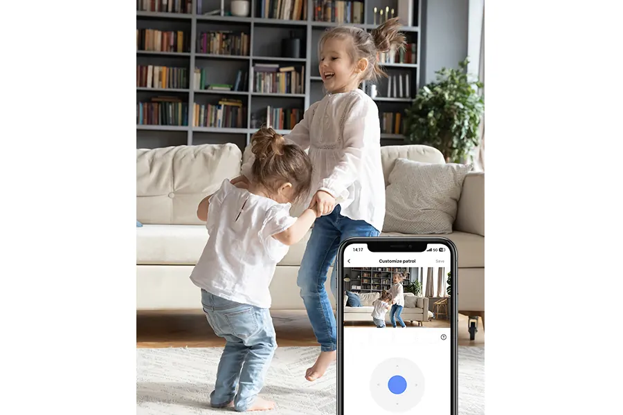 Auto-zoom tracking and loud-noise detection